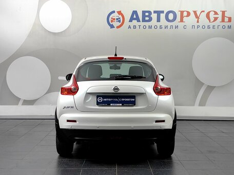 2013 Nissan Juke I, белый, 1006000 рублей, вид 4