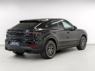 2019 Porsche Cayenne III, чёрный, 6630000 рублей, вид 5
