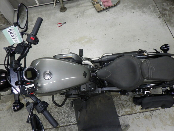 2016 Yamaha XV950 Bolt, серебристый, 655000 рублей - вид 7