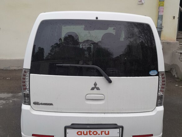 2009 Mitsubishi eK Wagon II, белый, 485000 рублей - вид 1