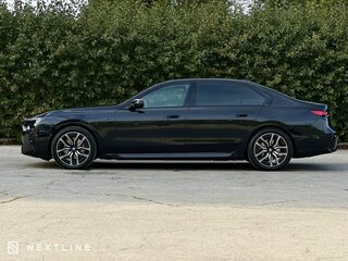 2025 BMW 7 серии 740d xDrive VII (G70), чёрный, 13990000 рублей, вид 4