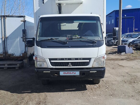 2015 Fuso (Mitsubishi) Canter, белый, 2350000 рублей - вид 2