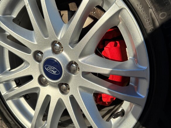 2008 Ford Focus II Рестайлинг, чёрный, 650000 рублей - вид 4