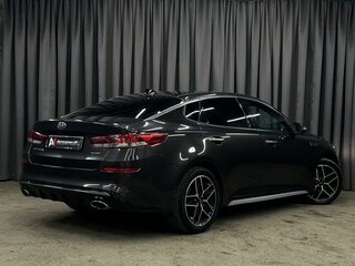 2019 Kia Optima IV Рестайлинг, коричневый, 2099888 рублей, вид 4