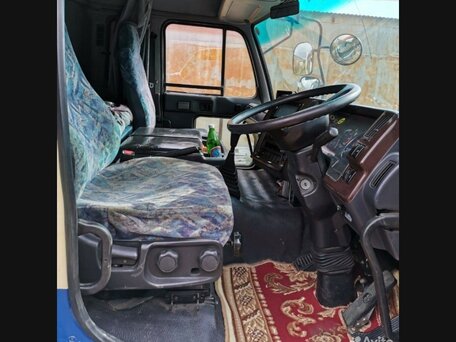 1996 Nissan Diesel Condor, синий, 5250000 рублей, вид 3