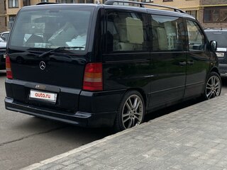 1999 Mercedes-Benz V-Класс 230 I (W638), чёрный, 600000 рублей, вид 4
