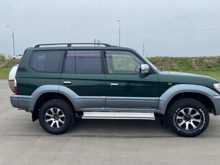 2001 Toyota Land Cruiser Prado 90 Series Рестайлинг, зелёный, 1680000 рублей, вид 3
