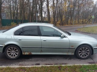 1997 BMW 5 серии 520i IV (E39), серебристый, 390000 рублей, вид 3