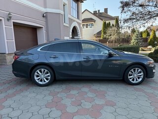 2019 Chevrolet Malibu IX Рестайлинг, синий, 1300000 рублей, вид 4
