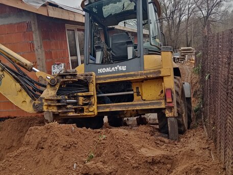 2006 Komatsu WB97S, жёлтый, 6150000 рублей, вид 4
