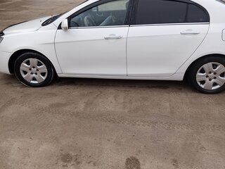 2014 Geely Emgrand EC7, белый, 600000 рублей, вид 3
