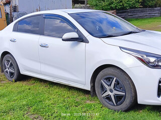 2019 Kia Rio IV, белый, 1650000 рублей, вид 5