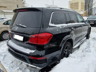 2013 Mercedes-Benz GL-Класс 550 II (X166), чёрный, 2948992 рублей, вид 3