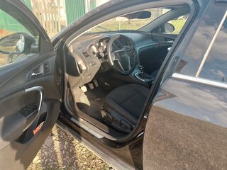 2010 Opel Insignia I, чёрный, 900000 рублей, вид 3