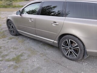 2007 Volvo V70 III, бежевый, 1300000 рублей, вид 3