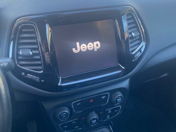 2018 Jeep Compass II, белый, 2460000 рублей - вид 14