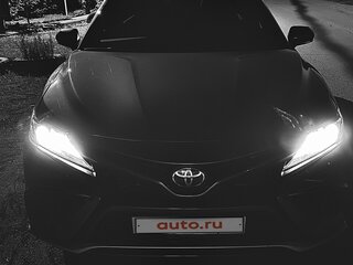 2020 Toyota Camry US Market VIII (XV70) Рестайлинг, серый, 2900000 рублей, вид 4