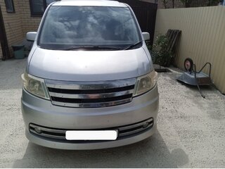 2007 Nissan Serena III (C25), серый, 935000 рублей, вид 3