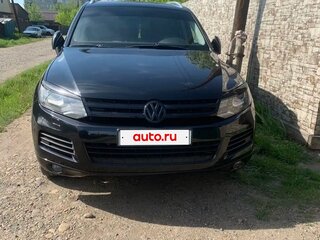 2012 Volkswagen Touareg II, чёрный, 1900000 рублей, вид 2