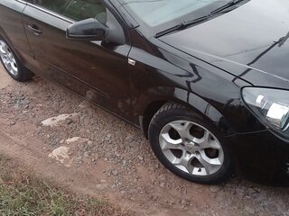 2006 Opel Astra GTC H, чёрный, 350000 рублей, вид 5