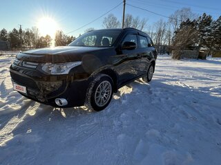 2012 Mitsubishi Outlander III, чёрный, 1630000 рублей, вид 4