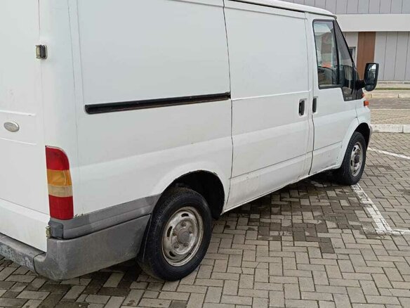 2005 Ford Transit, белый, 950000 рублей - вид 1