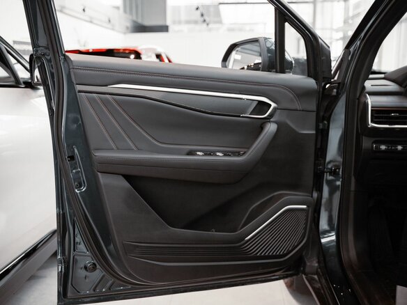 2025 Geely Okavango I Рестайлинг, серый, 3988990 рублей - вид 13
