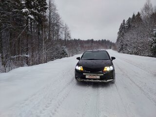 2013 Toyota Corolla Fielder XI (E160, E170, E180), чёрный, 1500000 рублей, вид 2