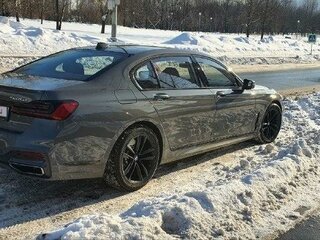 2020 BMW 7 серии Long 750Ld xDrive VI (G11/G12) Рестайлинг, серый, 8900000 рублей, вид 2