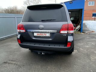 2008 Toyota Land Cruiser 200 Series, серый, 2700000 рублей, вид 3