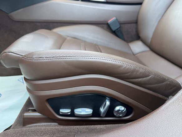 2019 Porsche Panamera 4 Sport Turismo II, синий, 7100000 рублей - вид 27