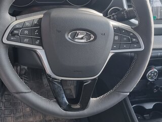 2023 Lada (ВАЗ) Vesta I Рестайлинг (NG), белый, 1450000 рублей, вид 4