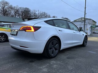 2022 Tesla Model 3 Standart Plus I, белый, 3200000 рублей, вид 5