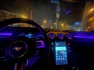 2017 Ford Mustang VI Рестайлинг, синий, 2600000 рублей, вид 3