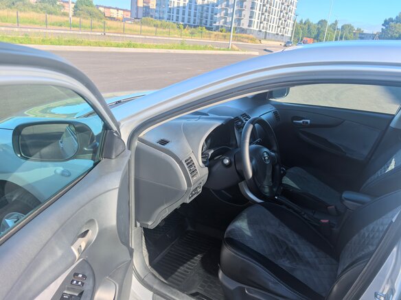 2008 Toyota Corolla X (E140, E150), серебристый, 890000 рублей - вид 6
