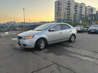 2010 Kia Forte I, серый, 730000 рублей, вид 1