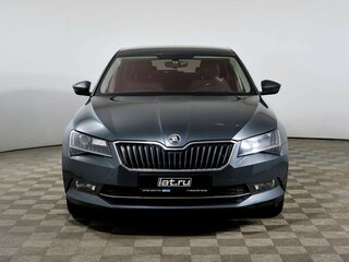 2017 Skoda Superb III, серый, 1655000 рублей, вид 2