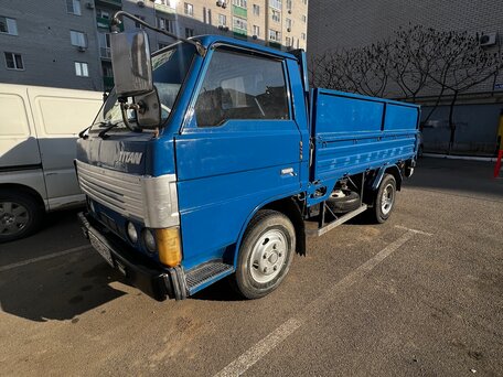 1985 Mazda Titan, синий, 630000 рублей, вид 4