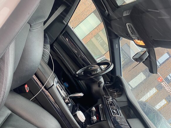 2009 BMW 7 серии 740i V (F01/F02/F04), белый, 1850000 рублей - вид 24