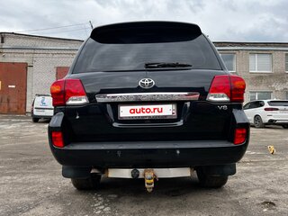 2013 Toyota Land Cruiser 200 Series Рестайлинг 1, чёрный, 3650000 рублей, вид 4