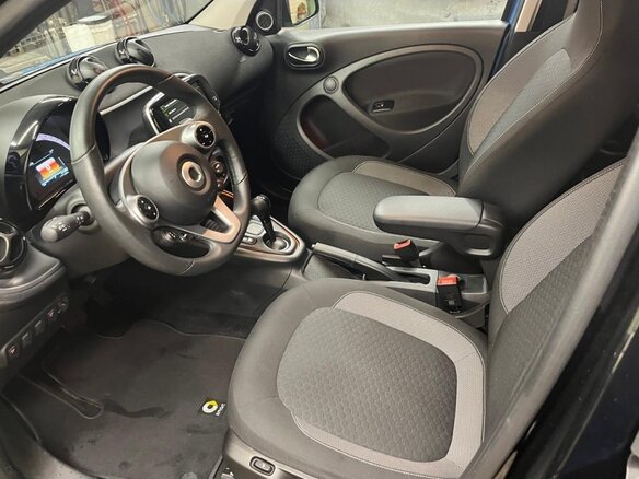 2021 Smart Forfour II, синий, 2200000 рублей - вид 6