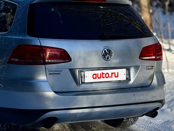 2013 Volkswagen Passat Alltrack B7, серебристый - вид 4