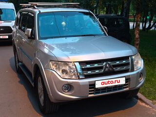 2011 Mitsubishi Pajero IV, серебристый, 2000000 рублей, вид 5