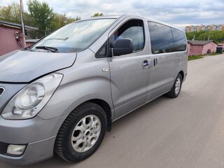 2012 Hyundai H-1 5-speed II, серый, 1750000 рублей, вид 5