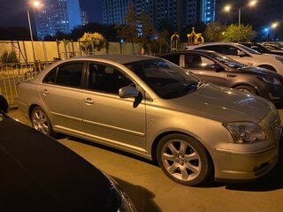 2003 Toyota Avensis II, серебристый, 805000 рублей, вид 2