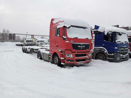 2011 MAN TGX, красный, 2400000 рублей, вид 3