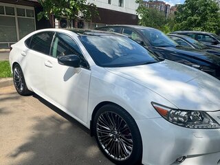 2013 Lexus ES 250 VI, белый, 2350000 рублей, вид 1