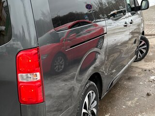 2021 Peugeot Traveller Long I, серый, 3600000 рублей, вид 3