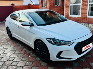 2018 Hyundai Elantra VI (AD), белый, 1150000 рублей, вид 2