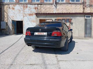 1996 BMW 5 серии 520i IV (E39), чёрный, 620000 рублей, вид 2